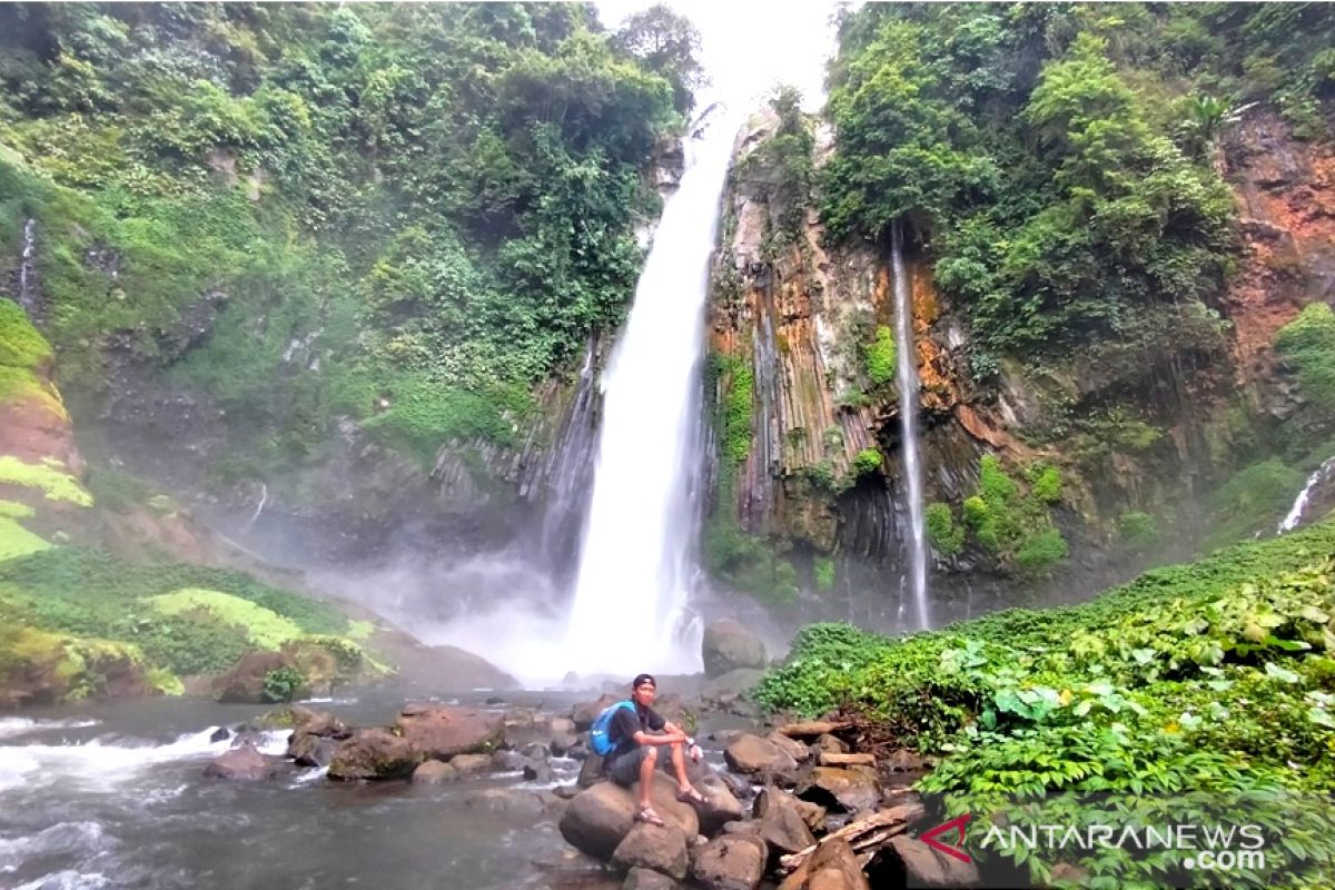 Ada  Air Terjun Tri Sakti di Rejang Lebong