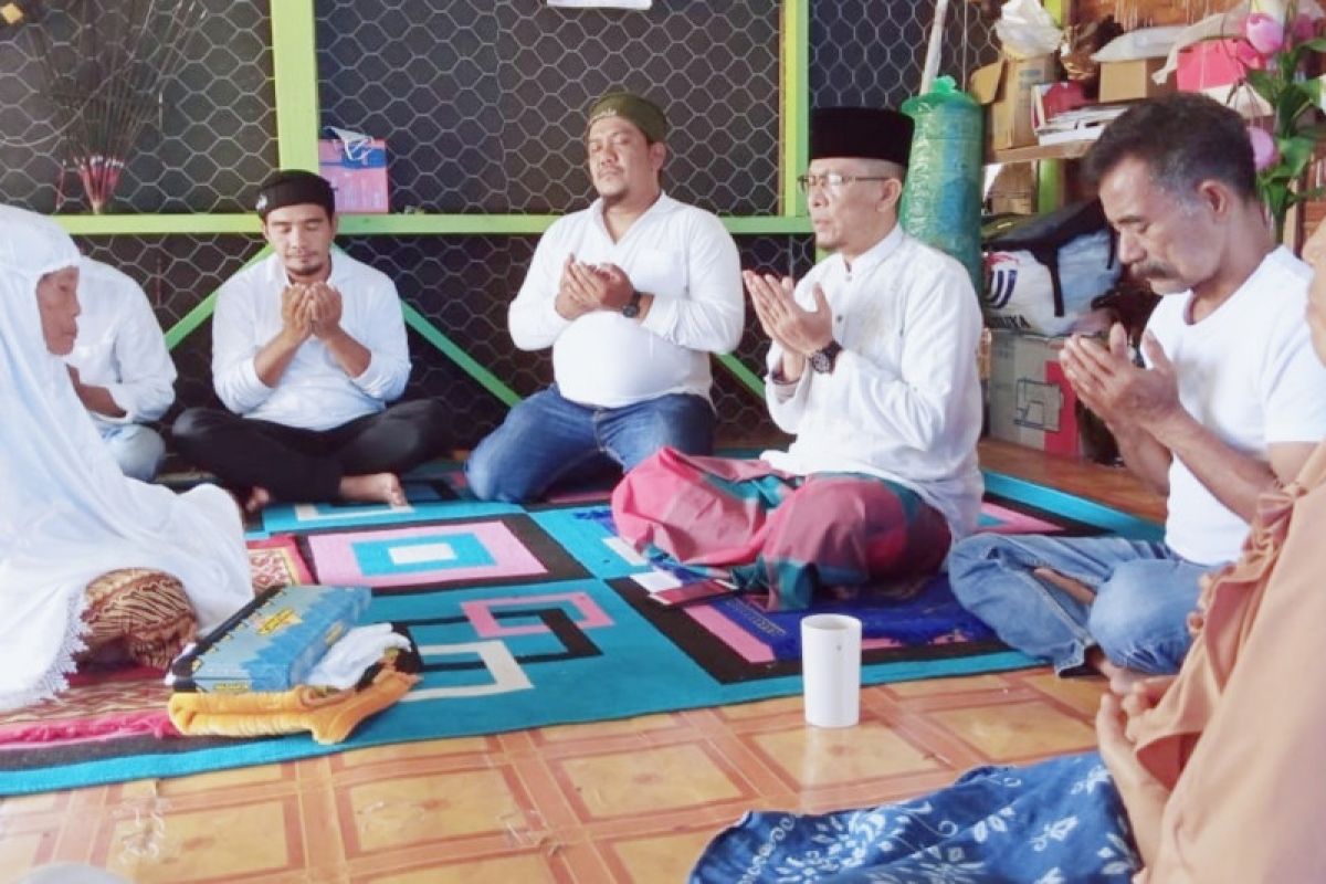 Ibu Rosmiati Bru Tarigan (87) warga Desa Telagah Langkat memeluk Agama Islam