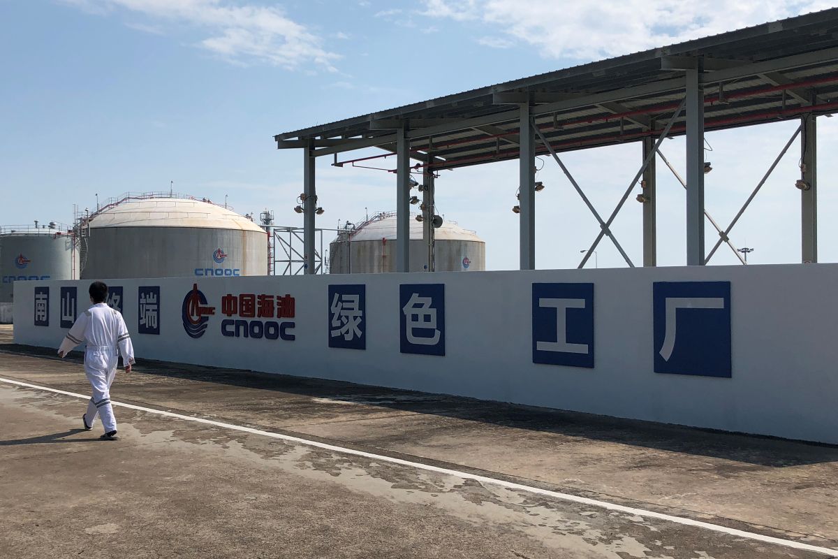 China akan salip Jepang sebagai pembeli LNG terbesar dunia