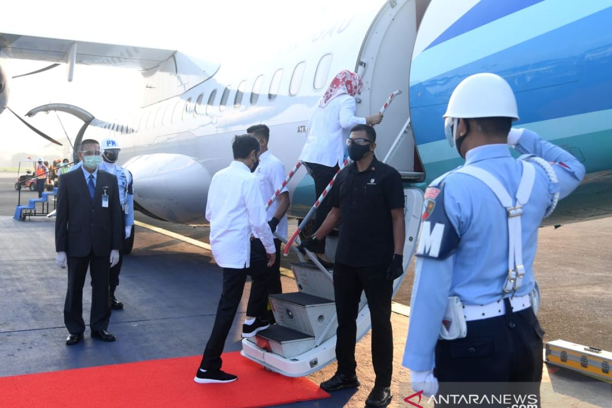 Presiden Jokowi ke Jateng tinjau infrastruktur dan vaksinasi massal