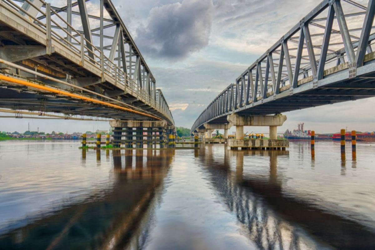 Edi Kamtono ajak masyarakat sukseskan pembangunan Jembatan Kapuas I