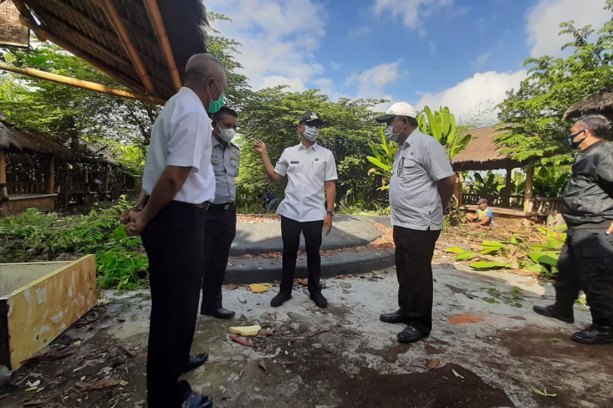 Pemkot Mataram menyiapkan lahan penataan PKL Gapura Tembolak