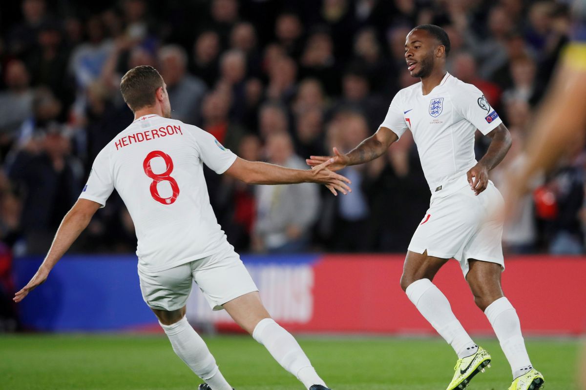 Raheem Sterling dan Jordan Henderson akan terima gelar MBE dari Ratu Inggris