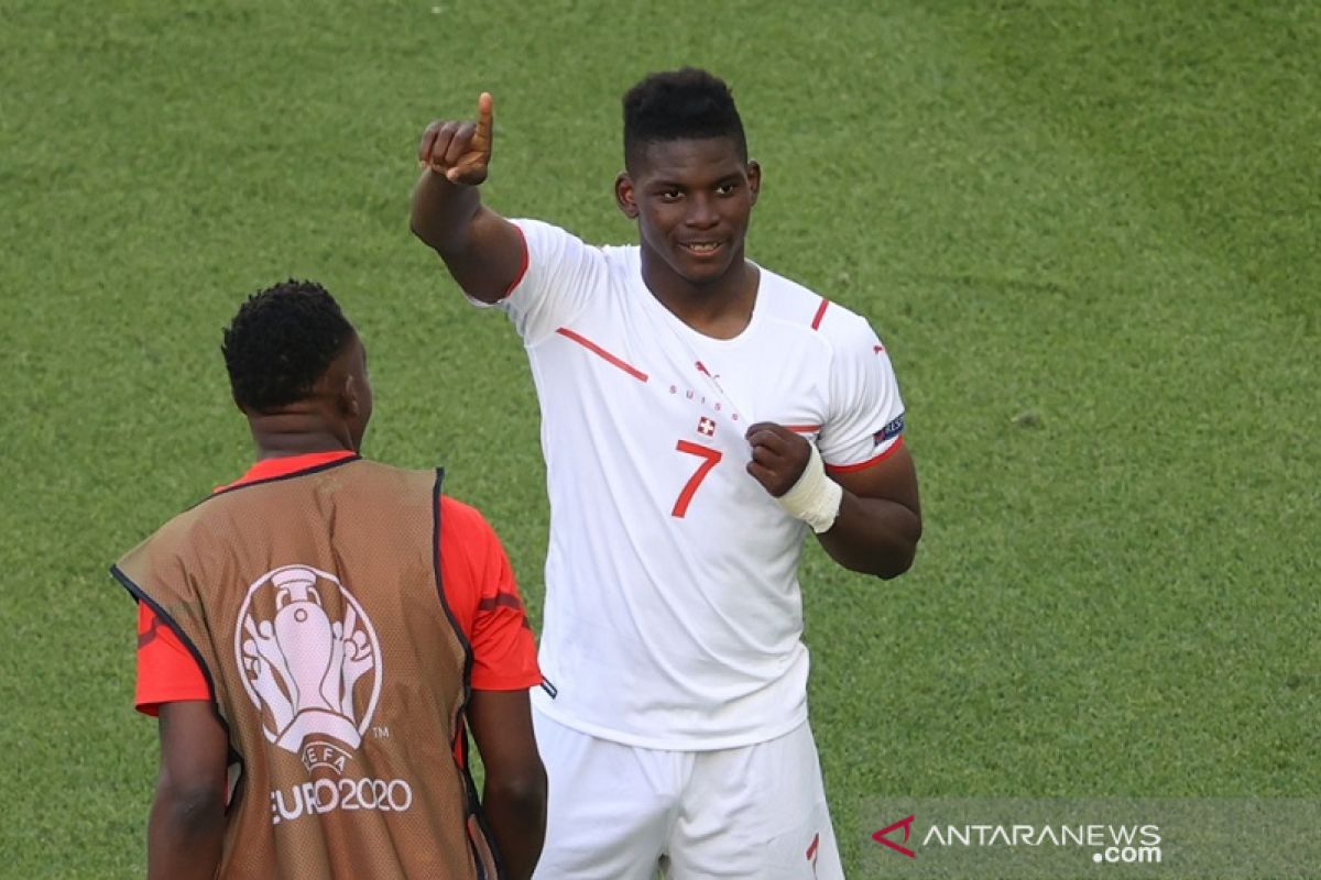 Breel Embolo merasa Swiss jadi pasif setelah mengungguli Wales di laga Euro 2020