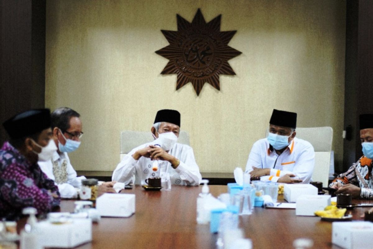 Silaturahim ke Muhammadiyah, PKS Jatim minta nasihat