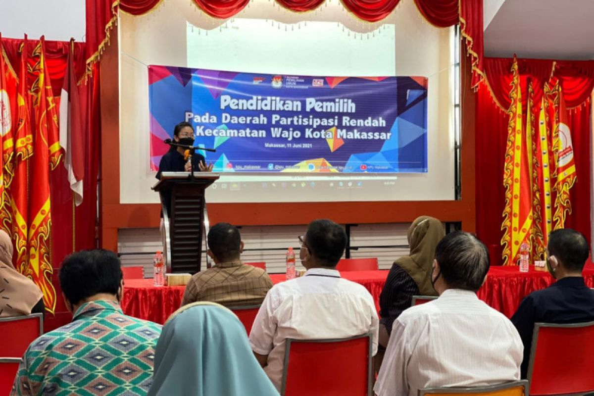 KPU Makassar gelar pendidikan politik di wilayah partisipasi pemilih rendah