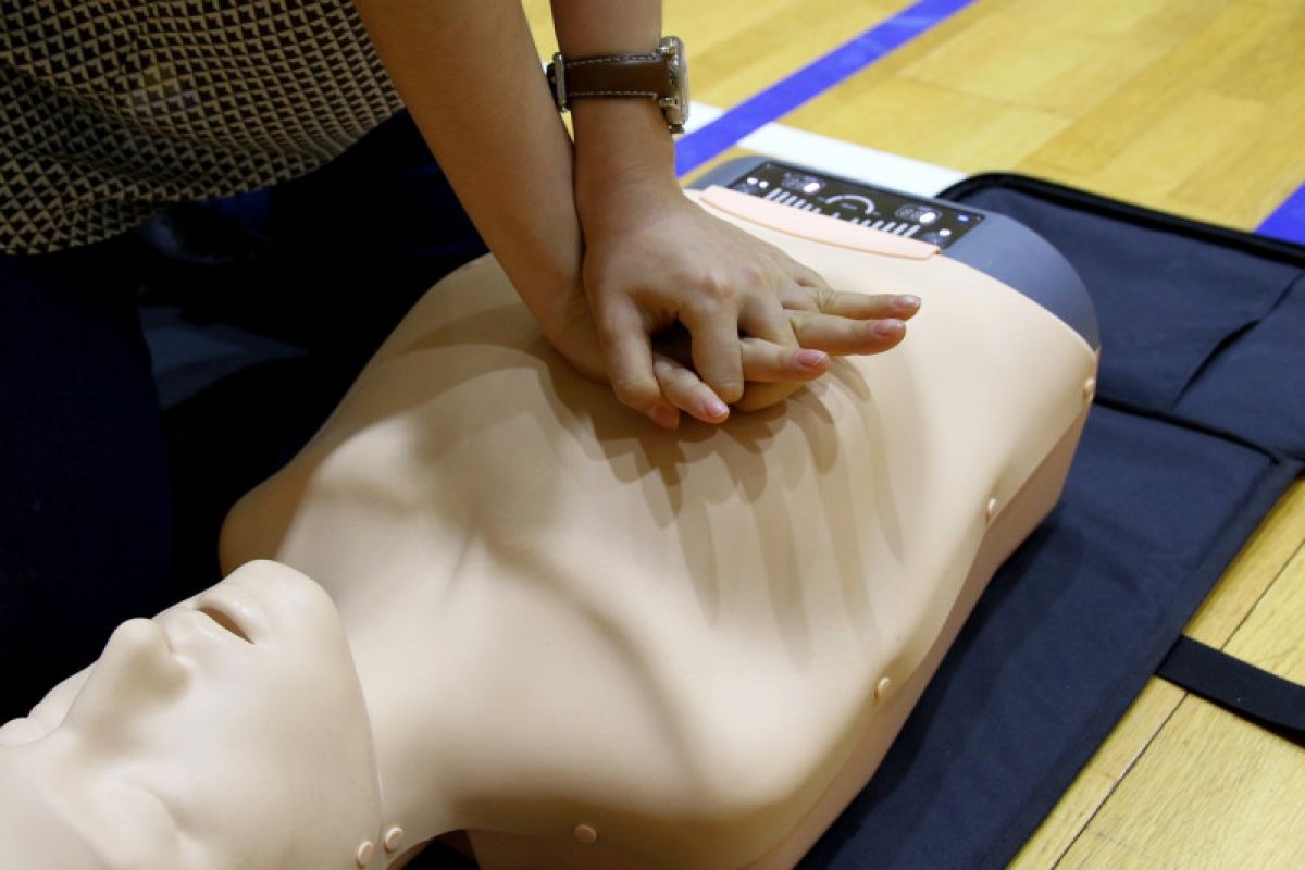 CPR bisa selamatkan orang  henti jantung