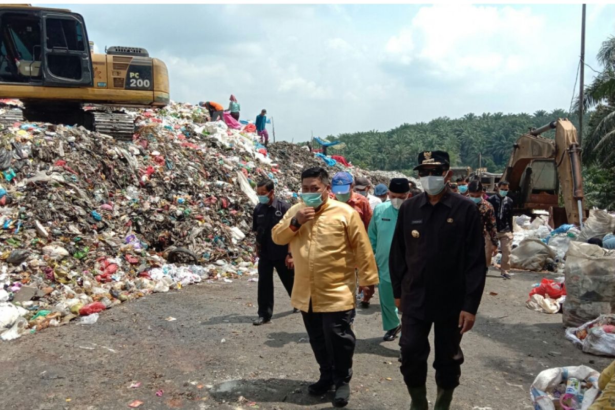 Pekanbaru tambah alat berat maksimalkan penataan sampah di TPA Muara Fajar
