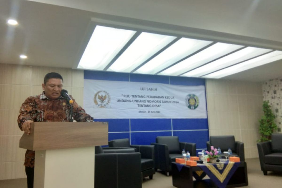 Waketu Komite I DPD RI Fernando Sinaga Minta Asosiasi Pemdes Dukung Perubahan Kedua UU Desa