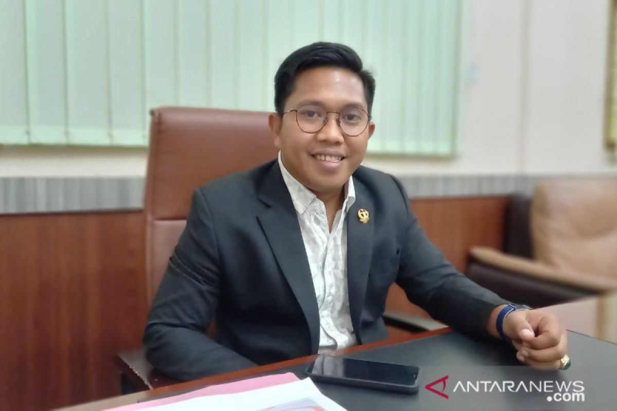 Ahmad Syukri Penarik, dari ajudan hingga miliki ajudan