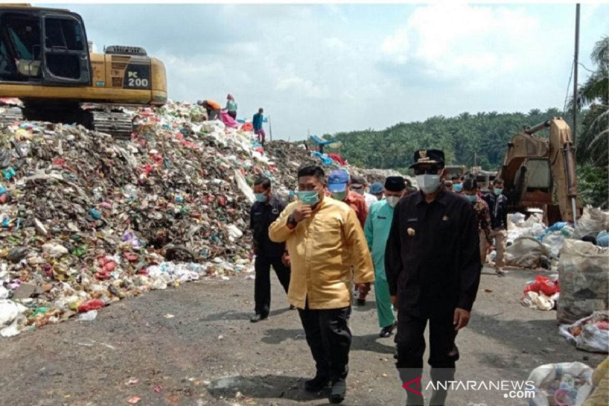 Perusahaan Singapura berminat olah  sampah di Pekanbaru
