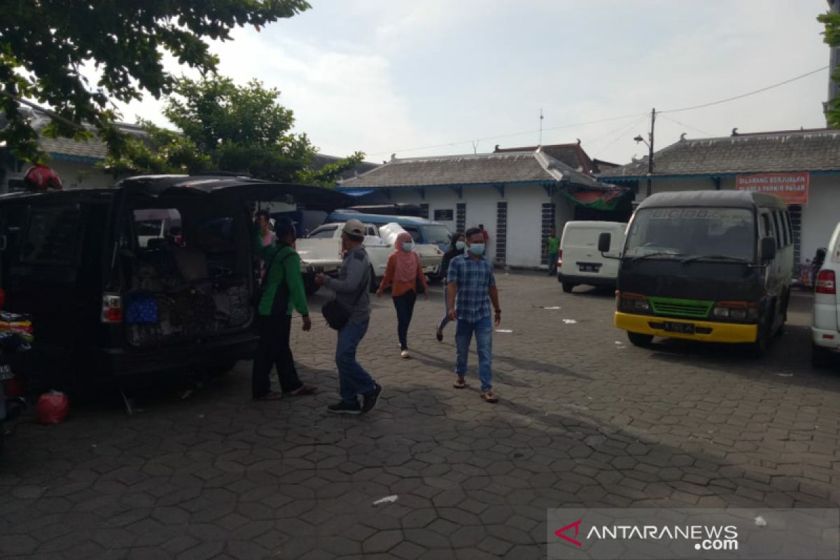 Pedagang bermobil dilarang berjualan di Solo