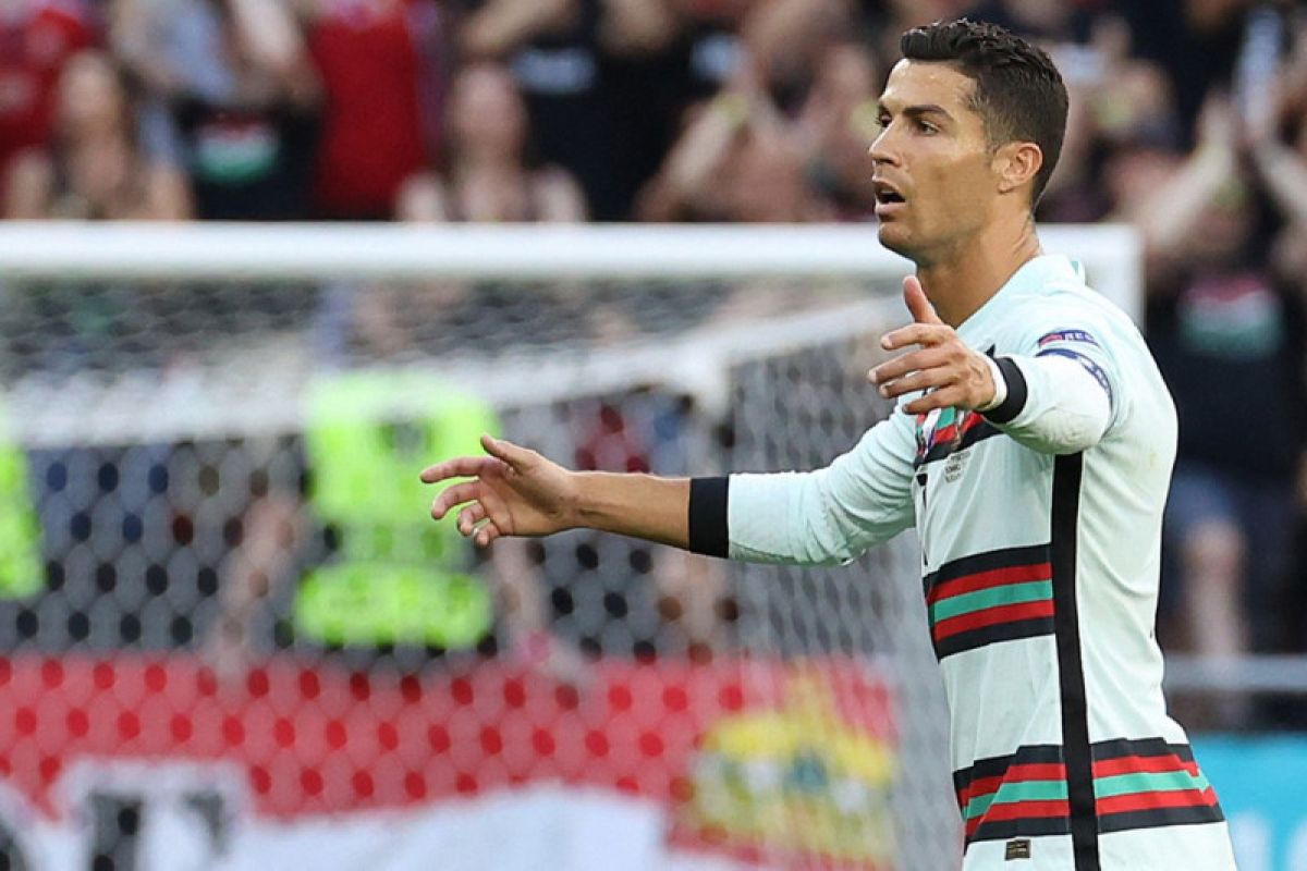 Tampil lima kali, Ronaldo ukir sejarah Piala Eropa