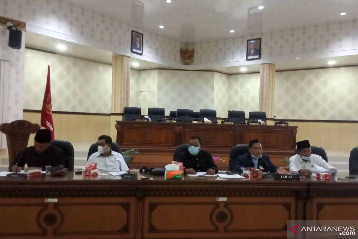 DPRD Agam gelar diskusi publik naskah akademik Ranperda