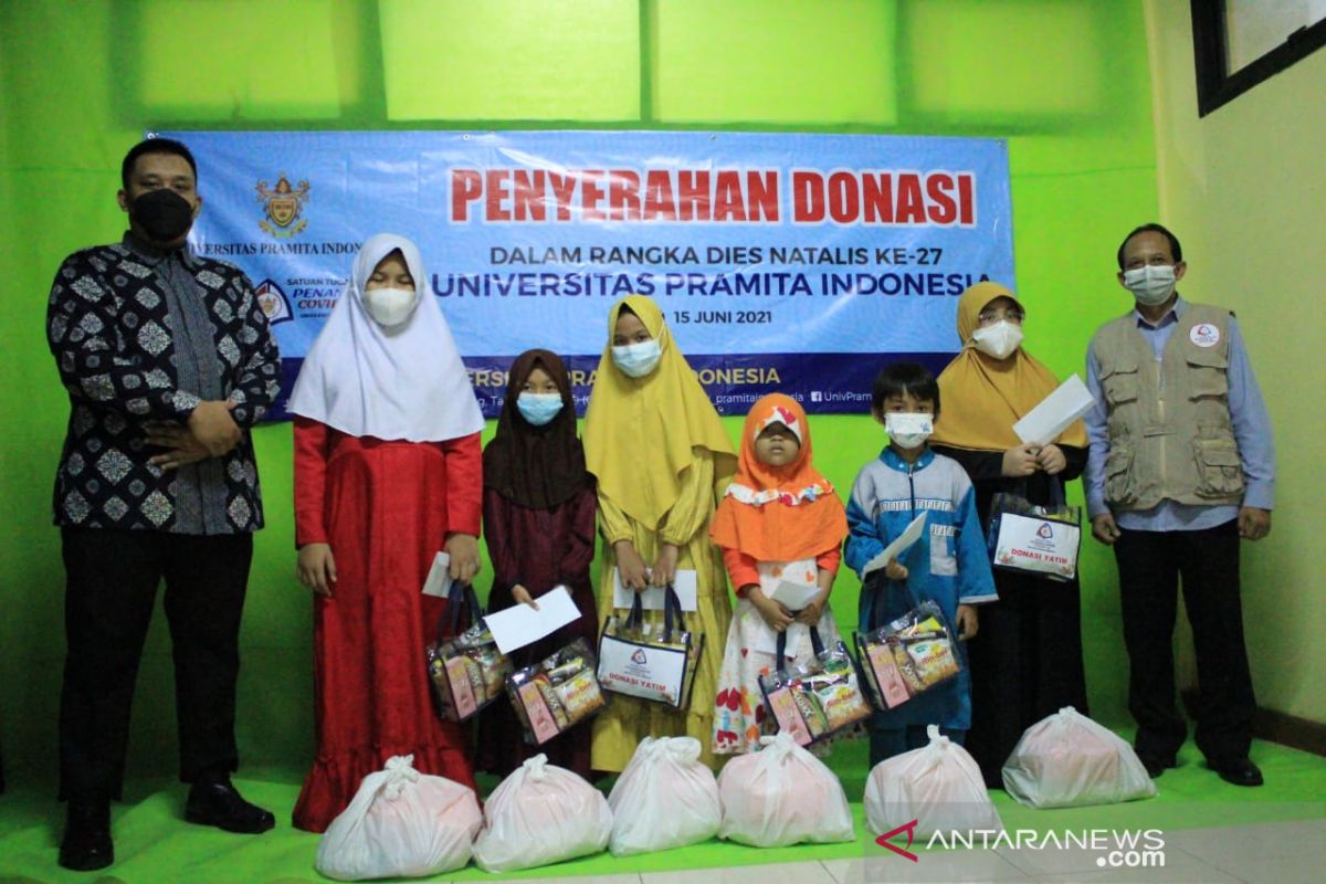 Universitas Pramita Indonesia salurkan donasi ke anak yatim di Tangerang