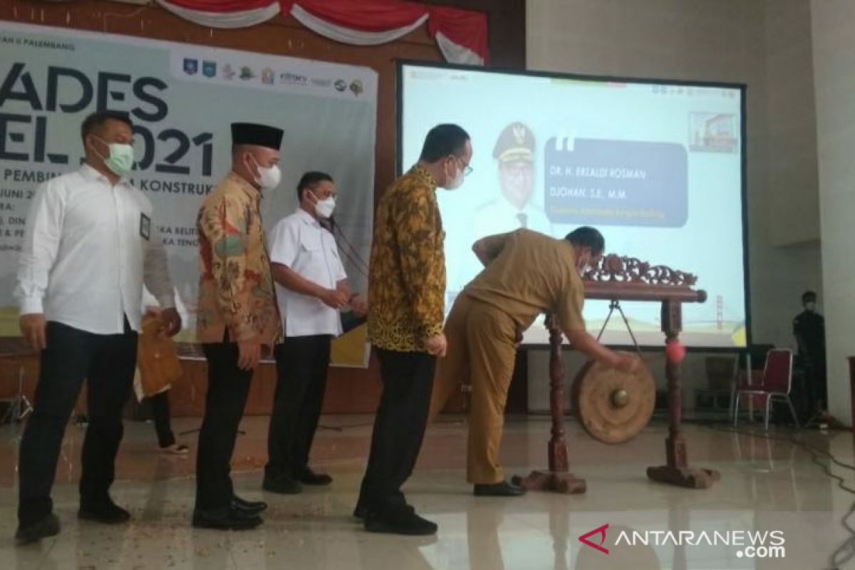 Pemkab Bangka Tengah dorong peningkatan kapasitas pekerja konstruksi