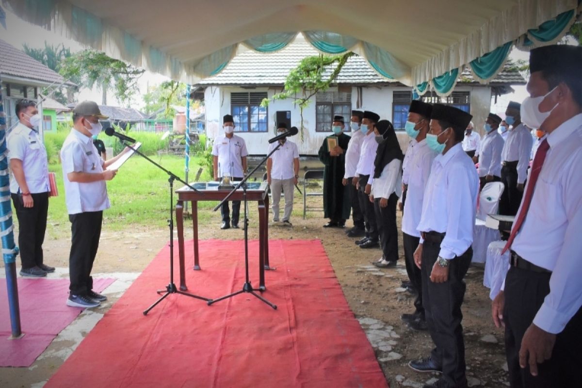 Bupati Kapuas lantik anggota BPD delapan desa