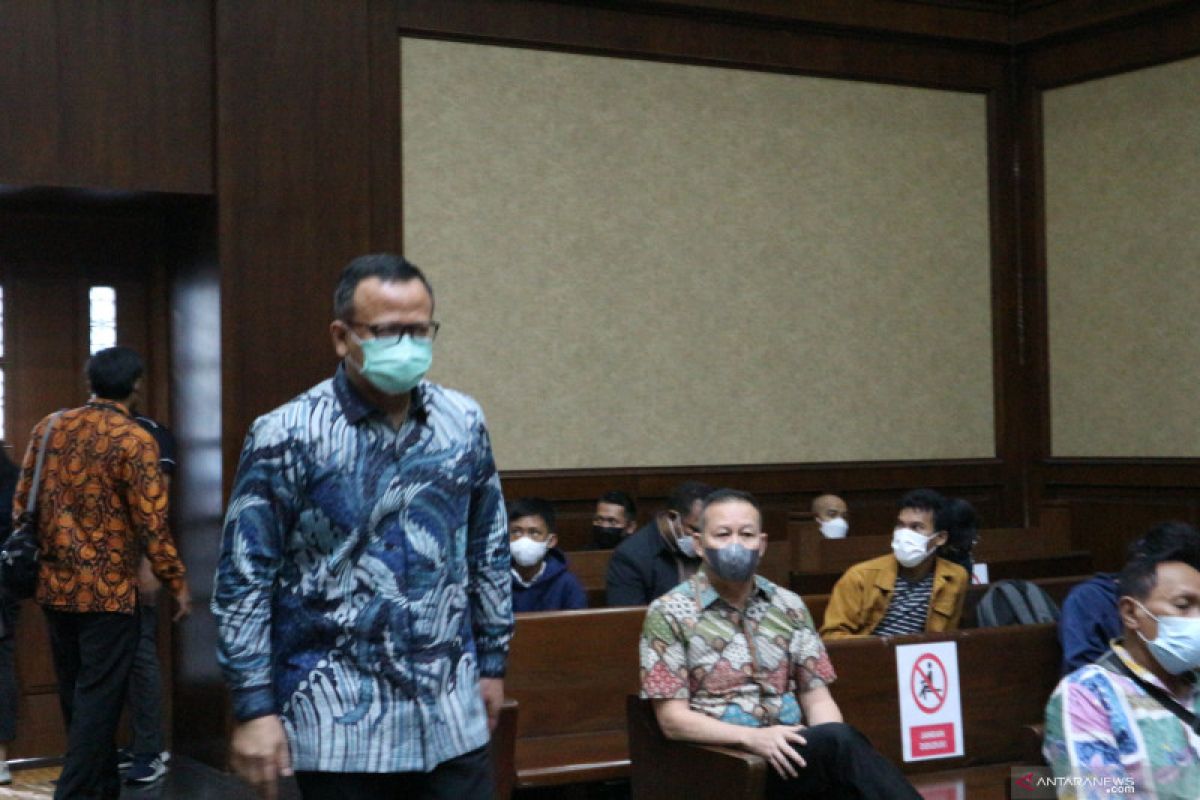 Jaksa ungkap nama Azis Syamsuddin dan Fahri Hamzah di sidang Edhy Prabowo