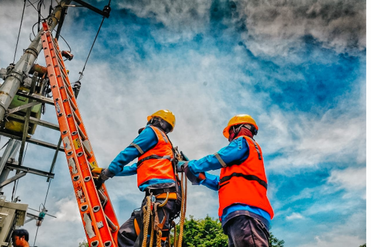 11.821 pegawai dan mitra kerja PLN gelar pasukan dan peralatan