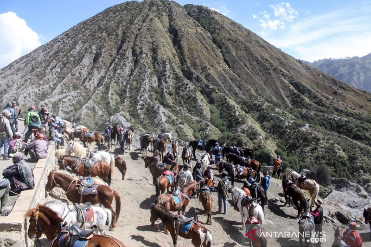 Kawasan Bromo kembali ditutup untuk wisatawan