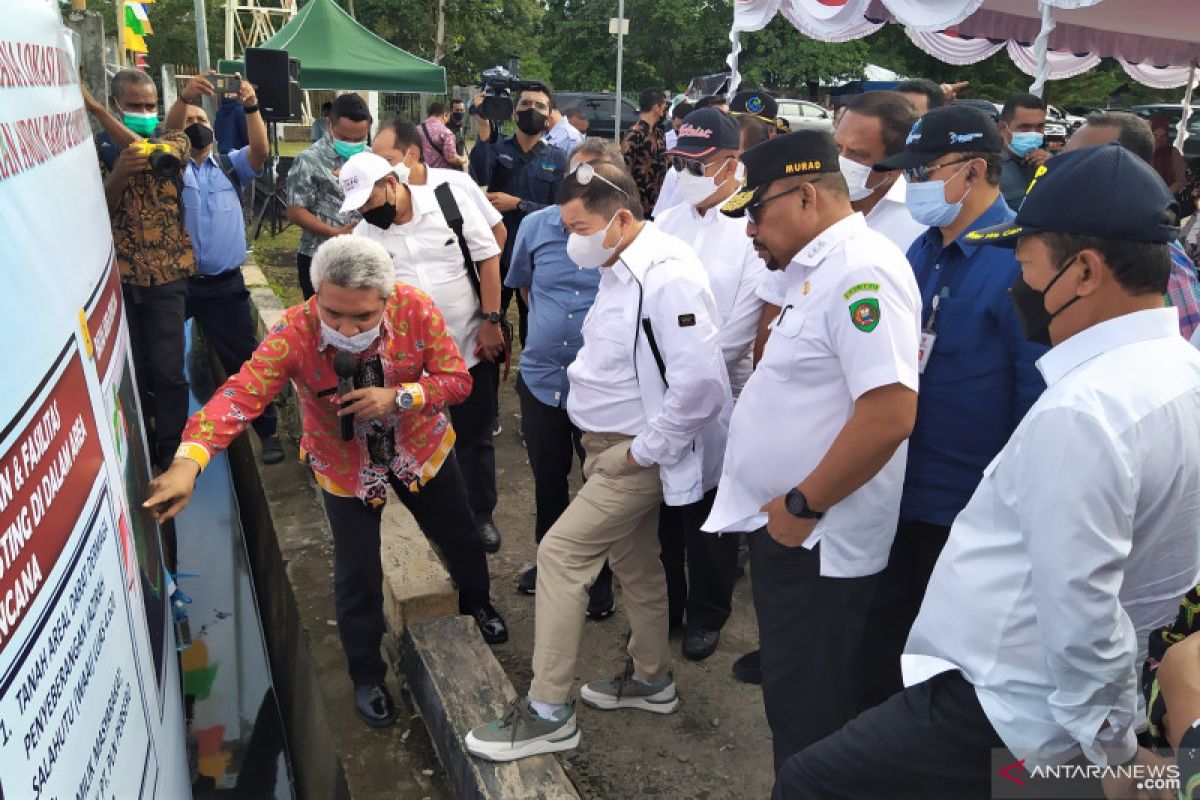 Kepala Bappenas dan Menteri KP tinjau lokasi Ambon New Port