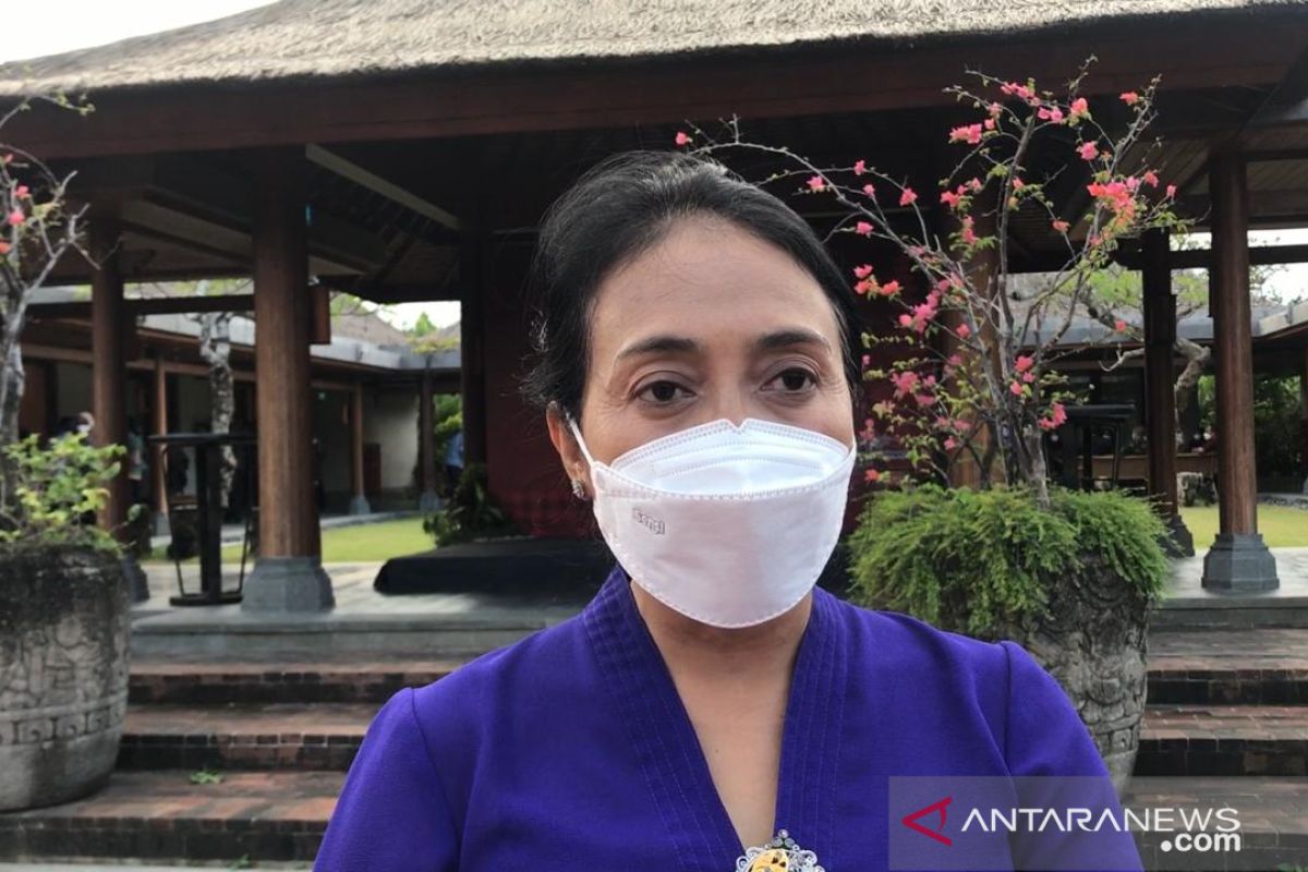 Menteri Bintang ingatkan patuhi prokes saat visitasi lapangan di Bali