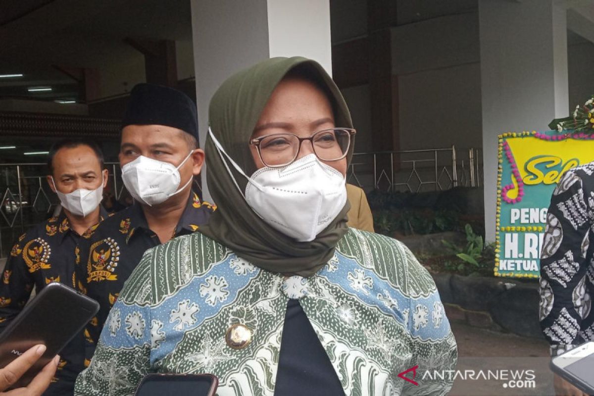 Bupati Bogor pilih pemeriksaan surat antigen daripada ganjil-genap