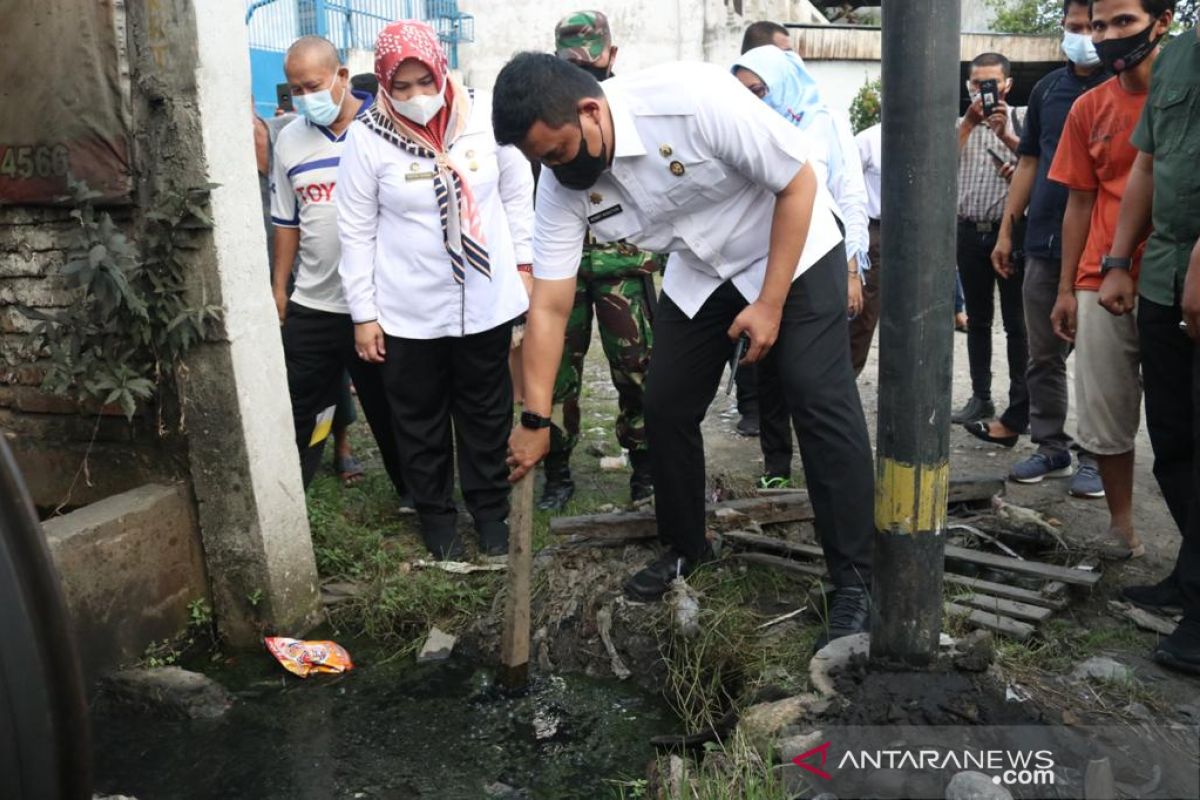 Pemkot Medan benahi drainase penyebab banjir di Medan Sunggal