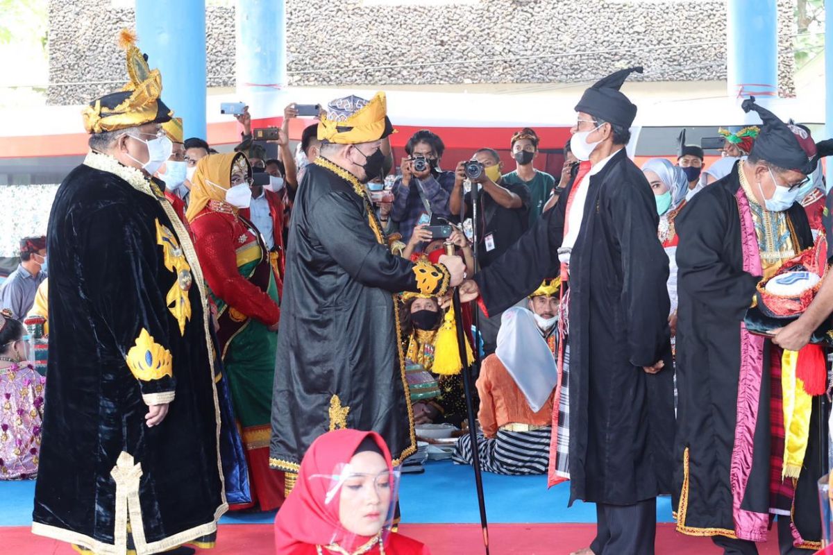 Ketua DPD RI dianugerahi gelar Mia Ogena Yi Saragau oleh Kesultanan Buton