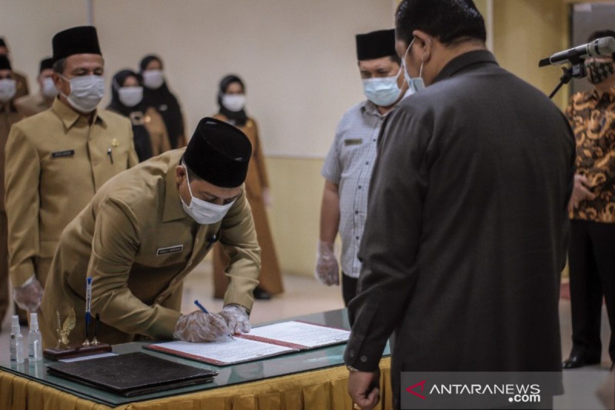 Wali Kota Padangsidimpuan lantik sejumlah pejabat