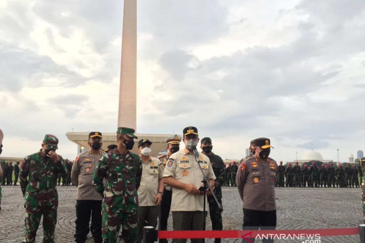 Anies minta pertokoan jangan kompromi batas kapasitas demi keuntungan