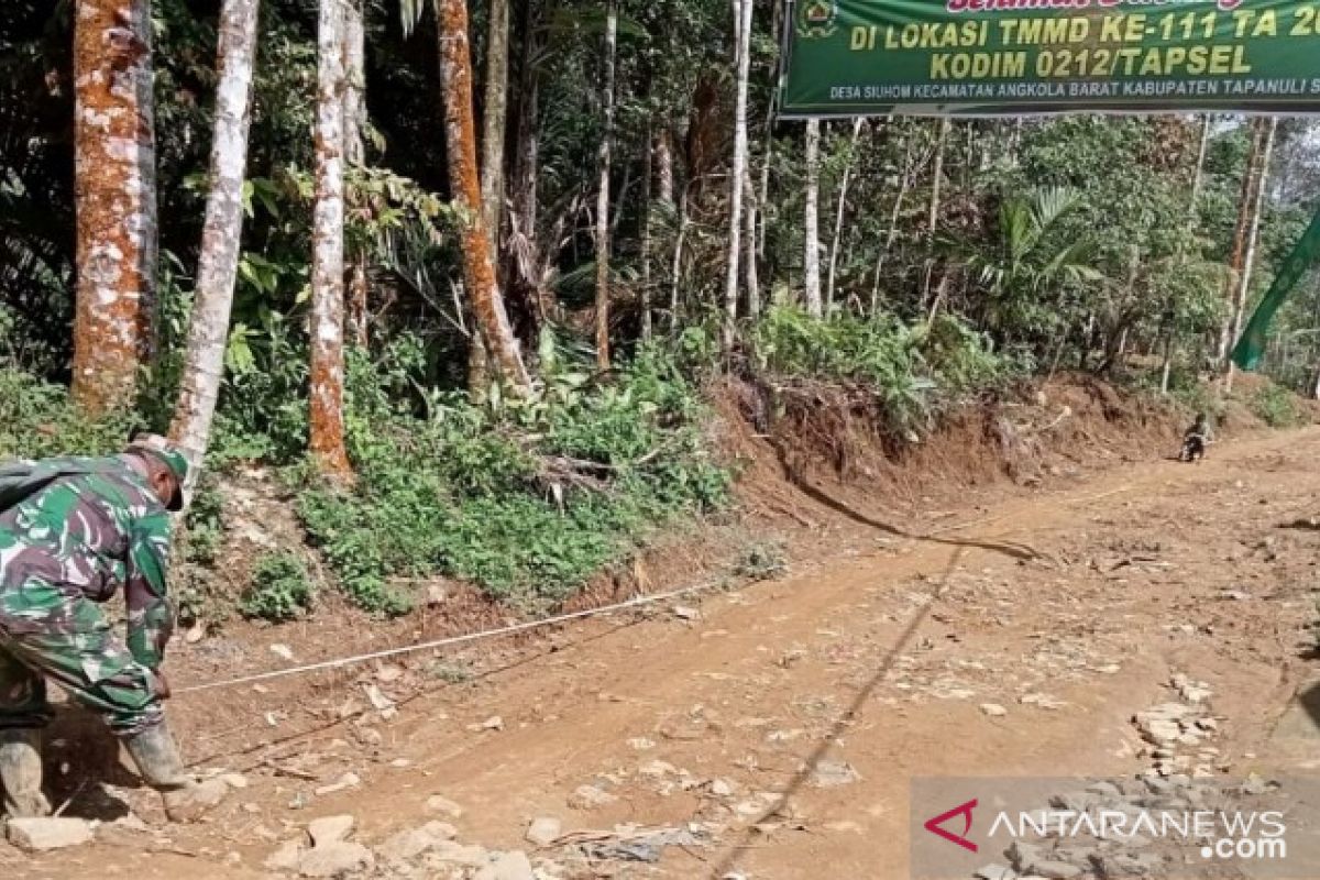 Kepedulian TNI kepada rakyat diungkapkan lewat TMMD