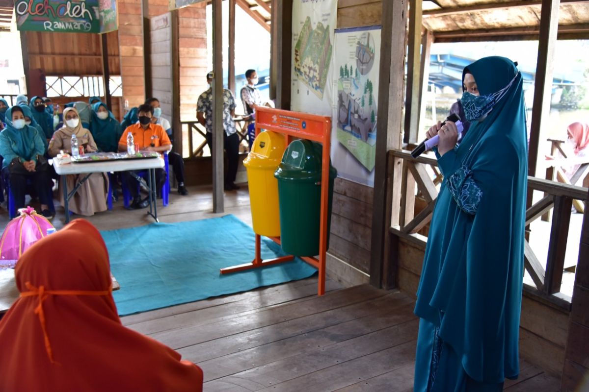 PKK Sulsel gandeng PT Pos Indonesia siapkan lapangan kerja