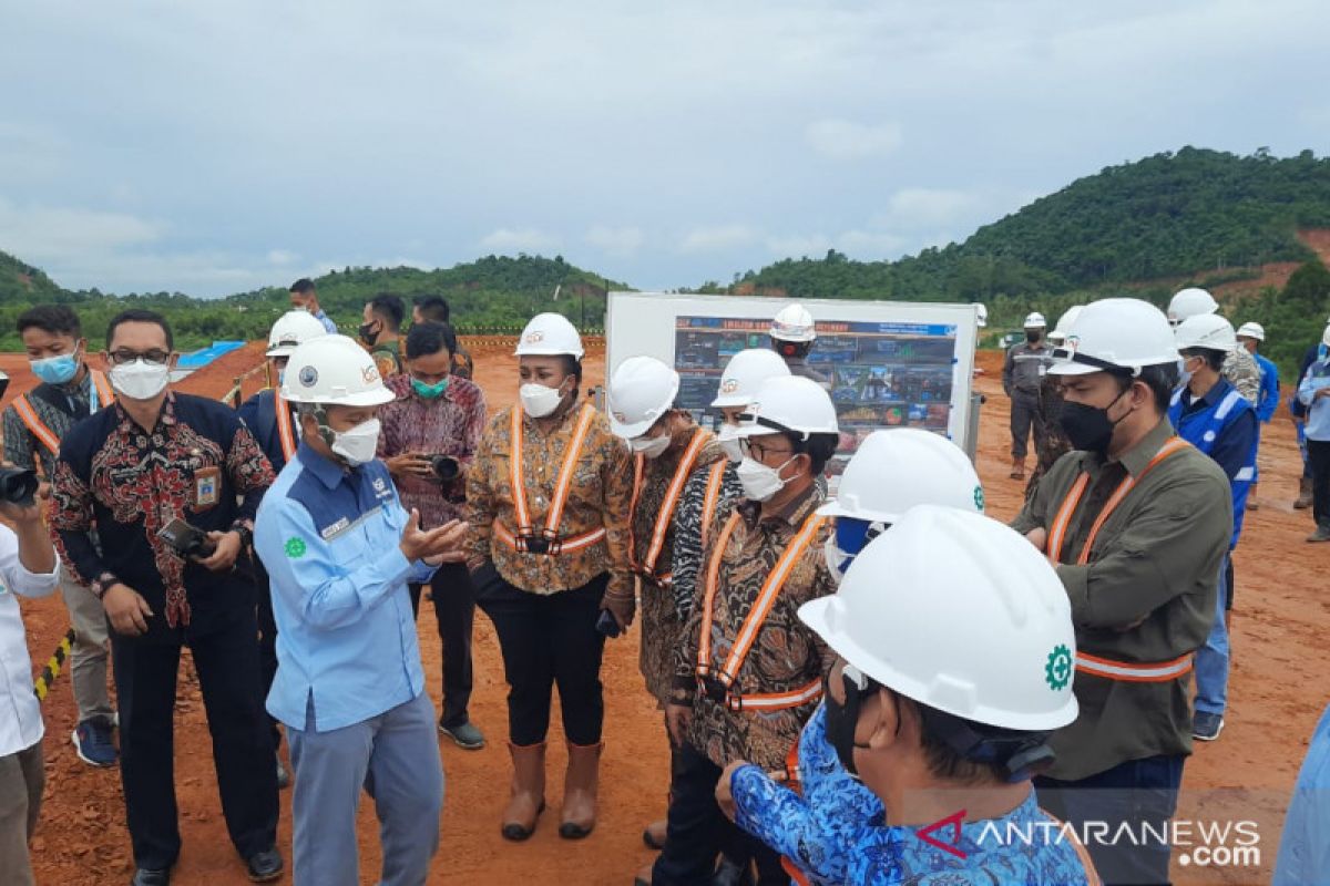 Borneo: Progres "smelter" alumina di Mempawah capai 13,78 persen