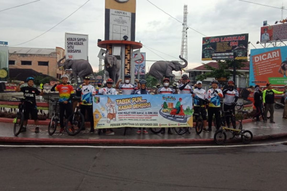 Jasa Raharja dan Bapenda sosialisasi program pemutihan melalui gowes bersama