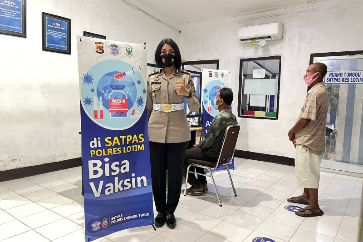 Polres Lombok Timur menambahkan fasilitas vaksin di layanan SIM