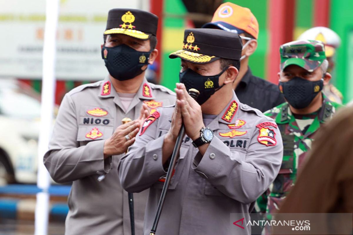 Kapolri paparkan langkah pengendalian COVID-19 di Bangkalan