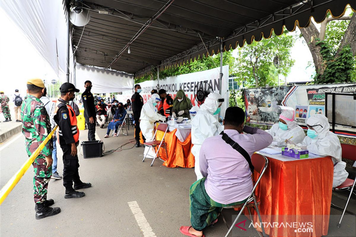 Tokoh Madura sesalkan adanya perusakan posko penyekatan di Suramadu