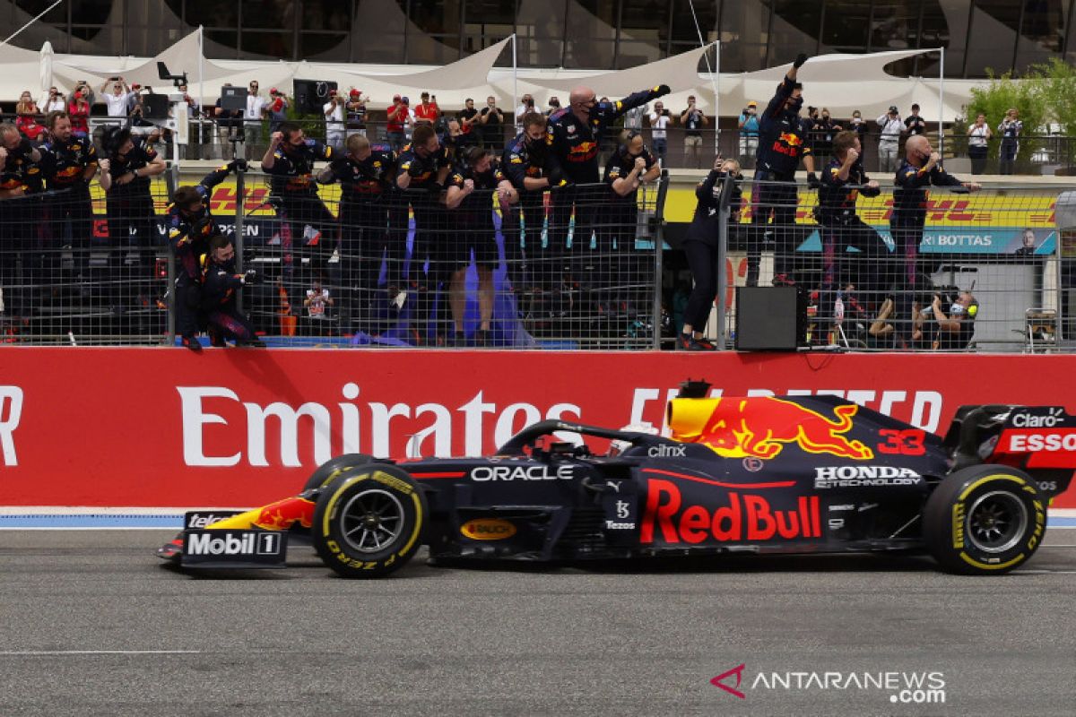Verstappen kalahkan Lewis Hamilton di GP Prancis, hattrick untuk Red Bull