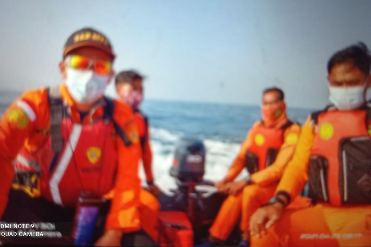 Basarnas Banten belum temukan dua warga yang alami kecelakaan laut