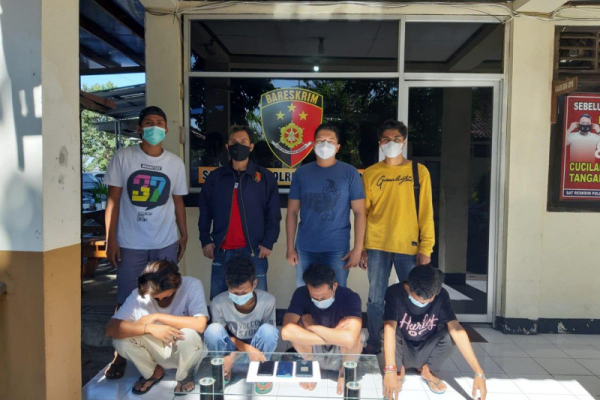 HP di bawah bantal dicuri, empat penadahnya di Lombok Timur diringkus polisi