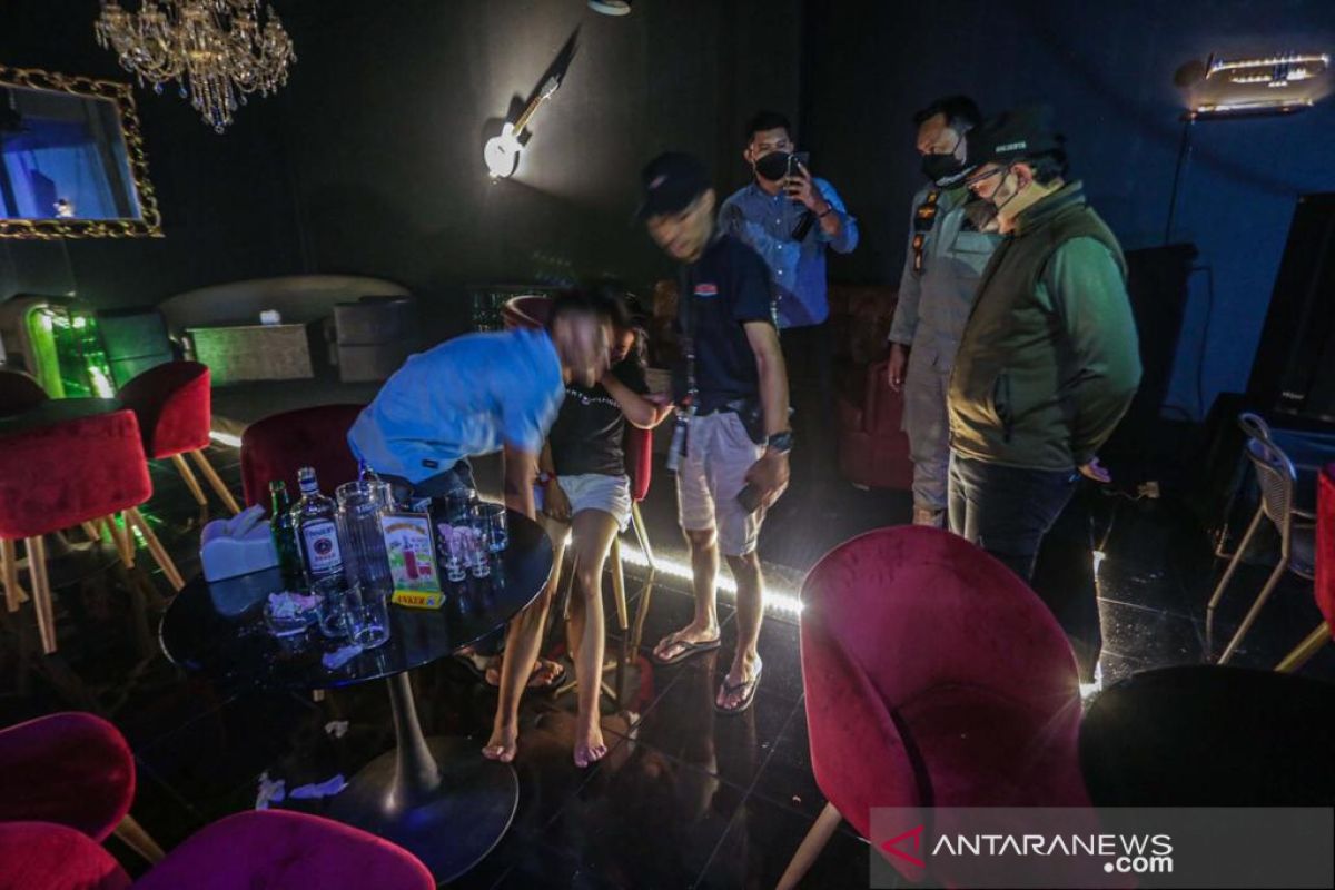 Langgar prokes, Tiga kafe di Kota Bogor kembali diberikan sanksi denda