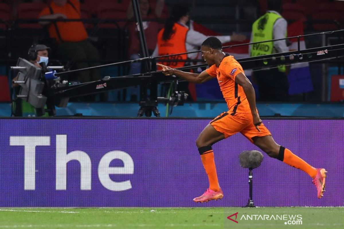 Euro 2020 - Denzel Dumfries nyaman dengan posisi yang diberikan Frank de Boer