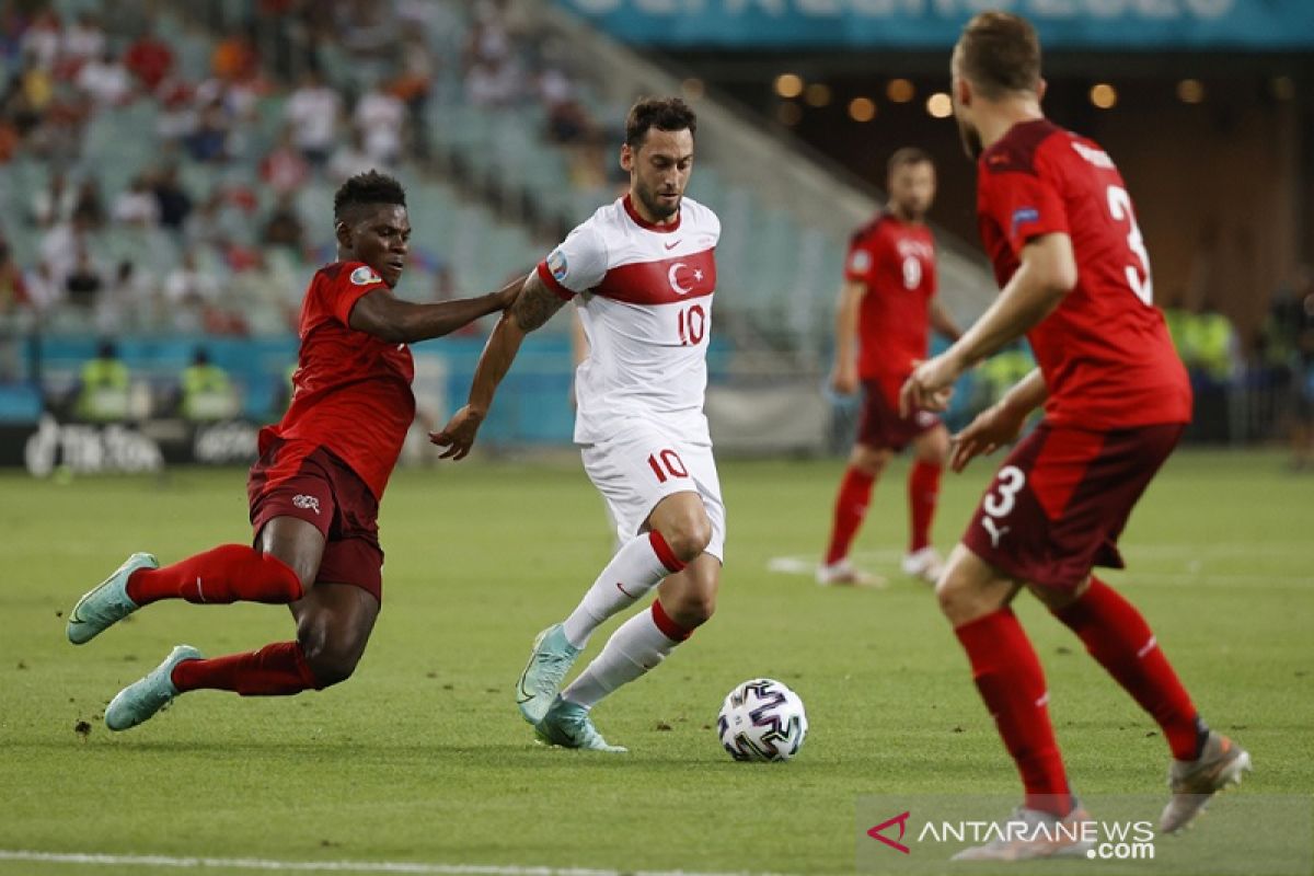 Tim nasional Swiss membekap Turki 3-1
