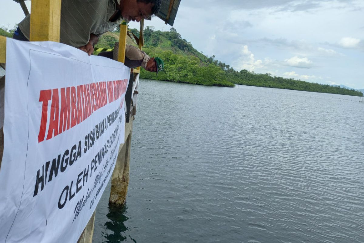 Kontraktor pelaksana tutup tambatan perahu Upo Upo Dudepo Kepulauan