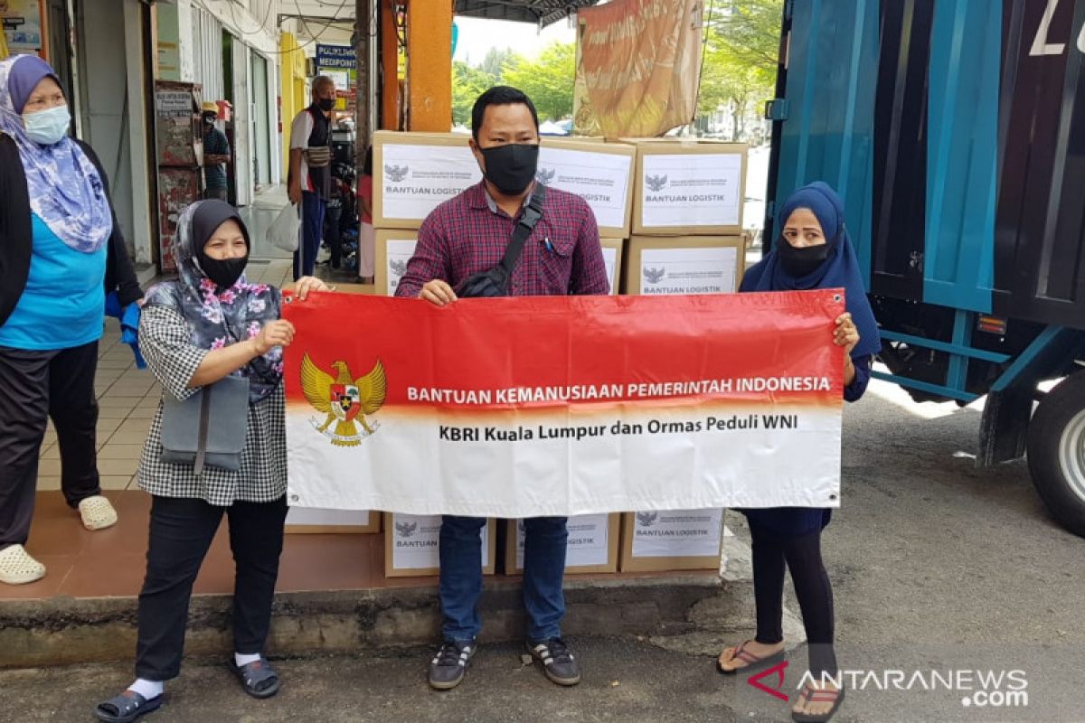 33 pekerja migran terdampak "lockdown" terima bantuan logistik