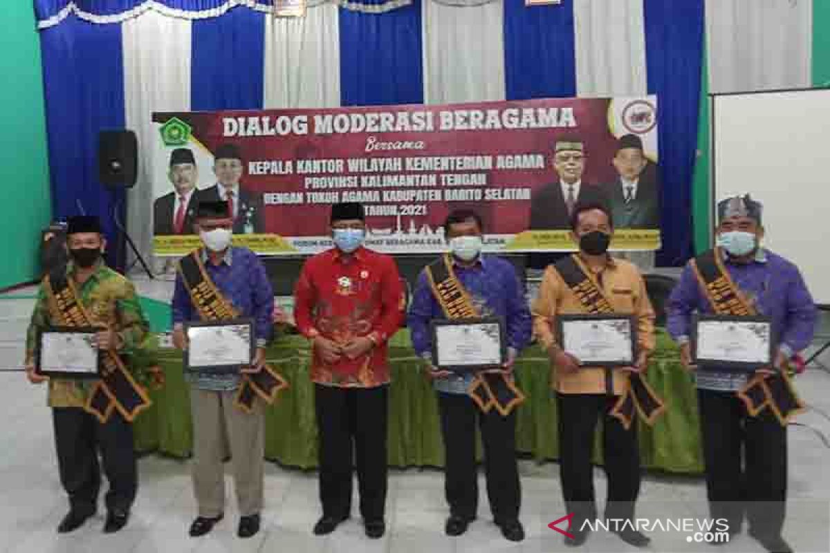 Kemenag Kalteng bersama FKUB Barsel adakan dialog moderasi beragama