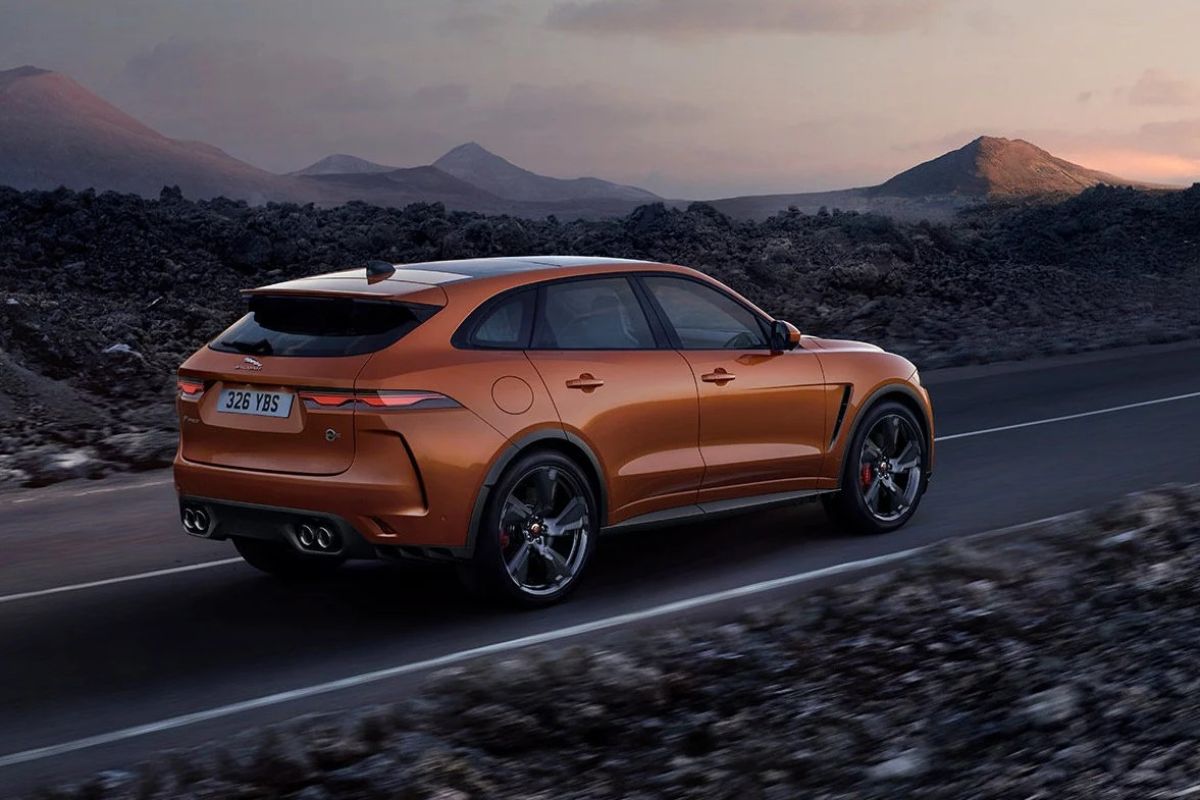 Jaguar sudah buka pemesanan F-Pace SVR