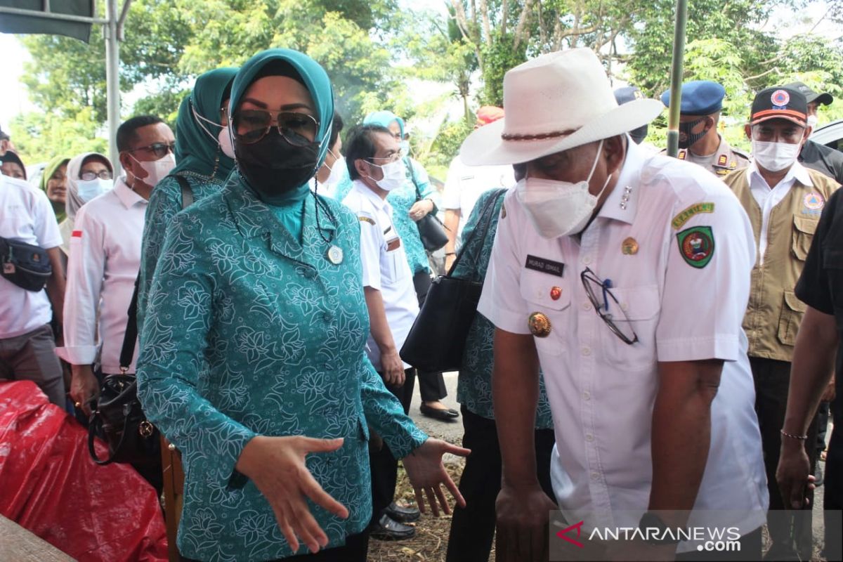 Gubernur Maluku kunjungi korban gempa di Tehoru, begini penjelasannya