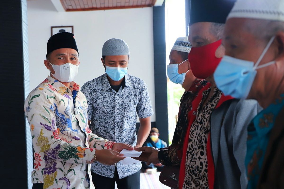 Tahun 2021, Pemkab Lampung Barat luncurkan program bantuan pembayaran rekening listrik rumah ibadah